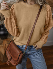 Load image into Gallery viewer, Cut-out Design Contrast Round Neck Pullover
